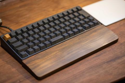 オーダー製作Keyboard&Trackpad用パームレスト&ベース庇スマート オーダー製作Keyboard&Trackpad用パームレスト&ベース庇スマート
